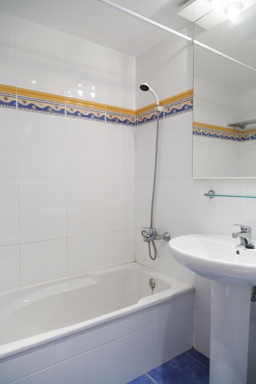Uhc Rhin-Danubio Apartments Salou Kültér fotó